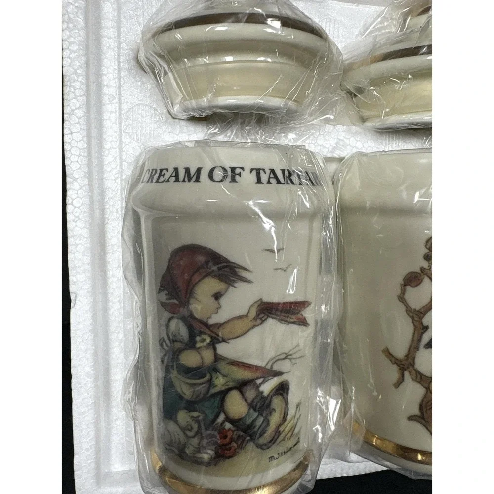 Vintage 1987 M.J. Hummel Spice Jars Cream of Tartar Cayenne New Set of 2